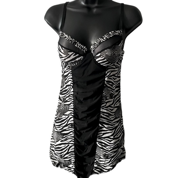 Other - Zebra Stay Night Gown